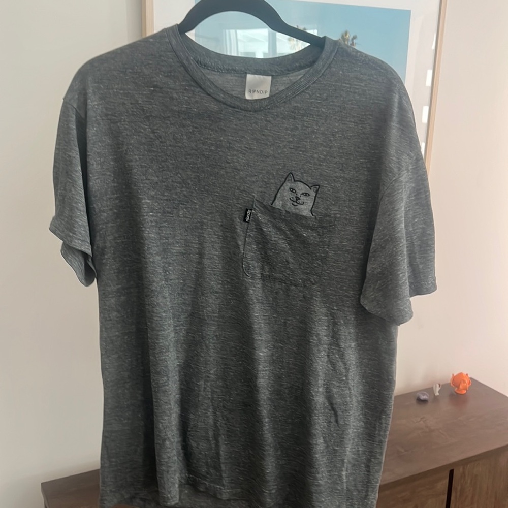 RipNDip T shirt- cute and super cozy